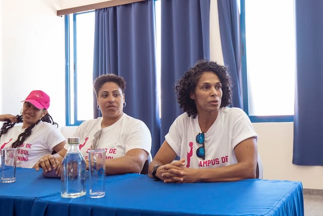 Islands Hoops Legacy: Veteranas na Promoção do Basquetebol e Cidadania