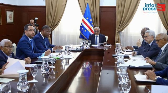 Eleições legislativas a 17 de Maio e presidenciais a 15 de Novembro – Presidente da República