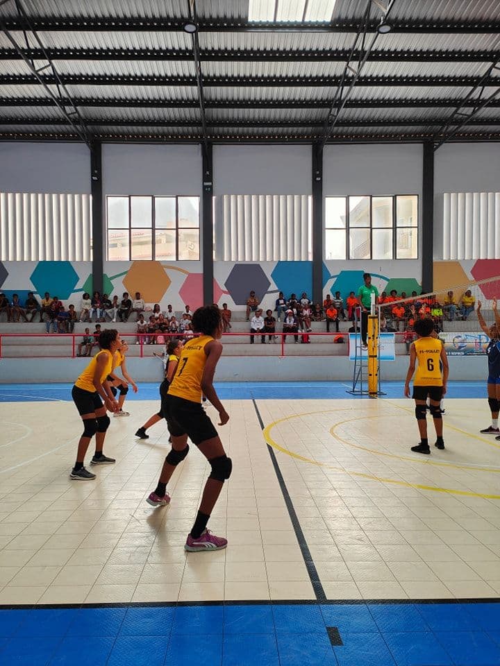 Paulense em Feminino e Puva Volley em Masculino, são os Campeoes do Torneio Sub-17 de Voleibol Disputado na Ribeira Grande Santo Antão 