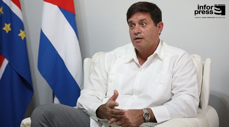 ENTREVISTA: Cuba agradece “apoio firme” de Cabo Verde na luta pelo fim do bloqueio norte-americano