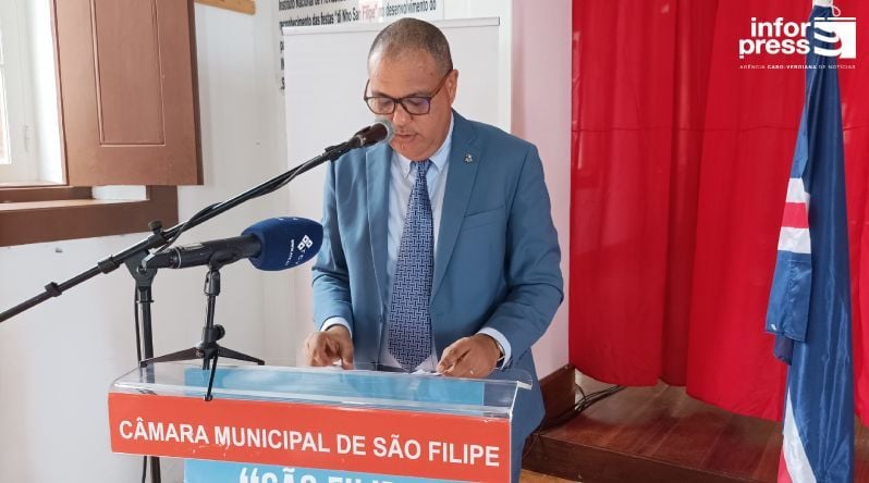 Fogo: São Filipe celebra 103 de elevação à cidade com homenagem ao antigo presidente Pedro Pires