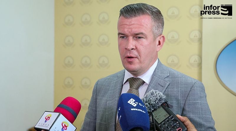 Luta contra dopagem: Presidente da WADA elogia sistema antidopagem de Cabo Verde e propõe reforço regional