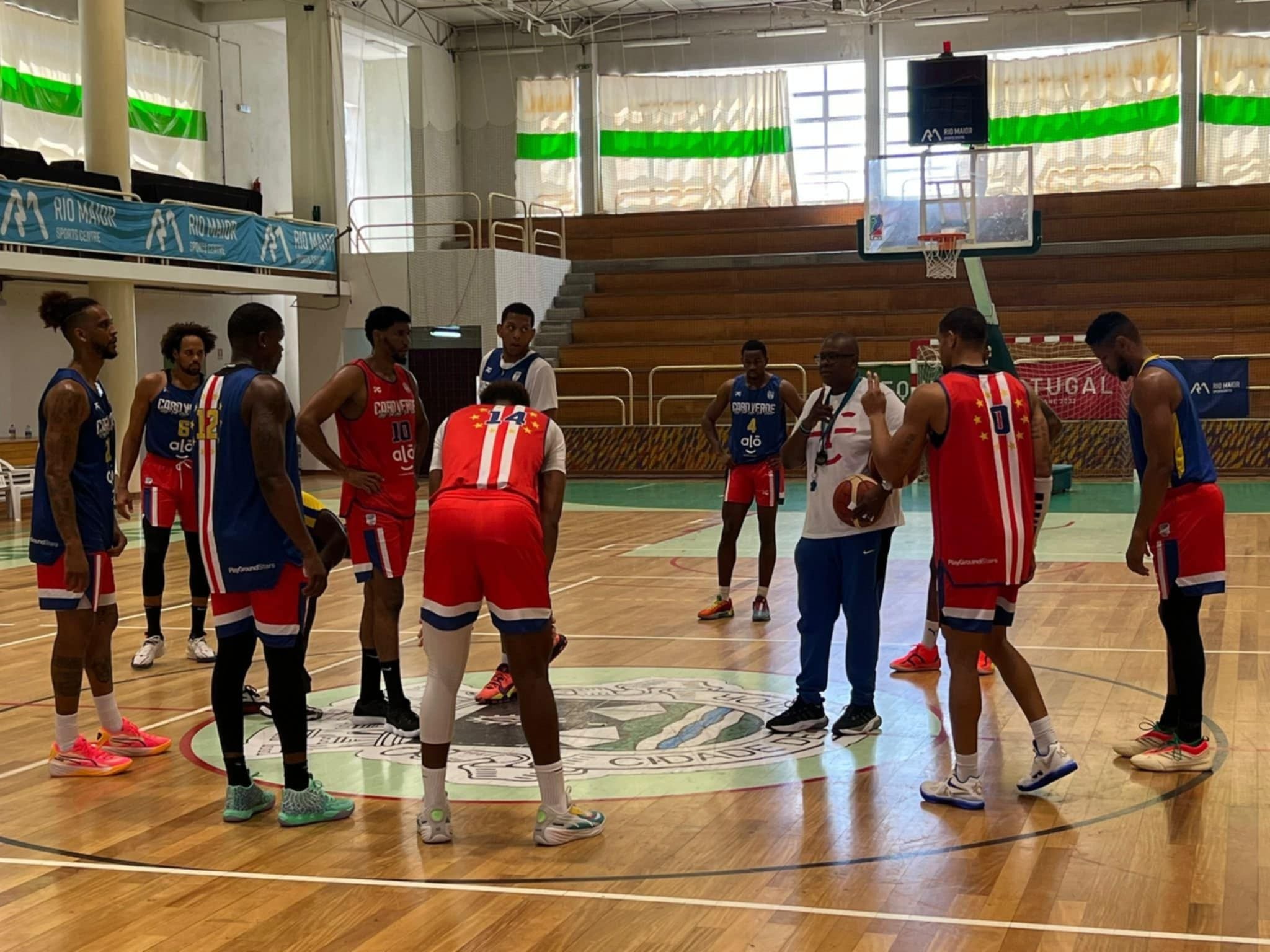 Treino Seleção de Basquetebol  durante estágio em Rio Maior