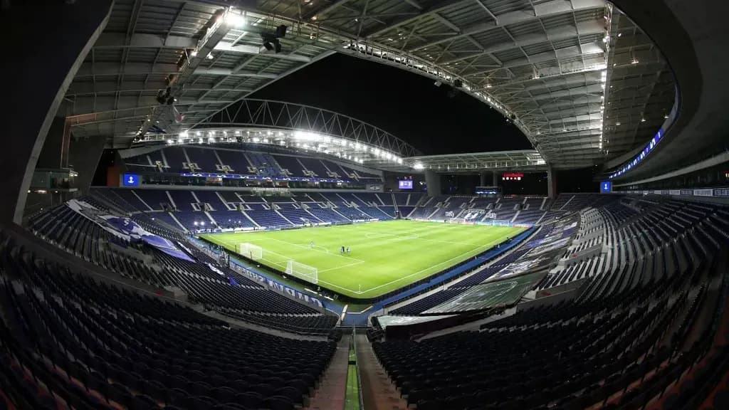 FC Porto: Dragão terá aumento da capacidade e substituição da cobertura