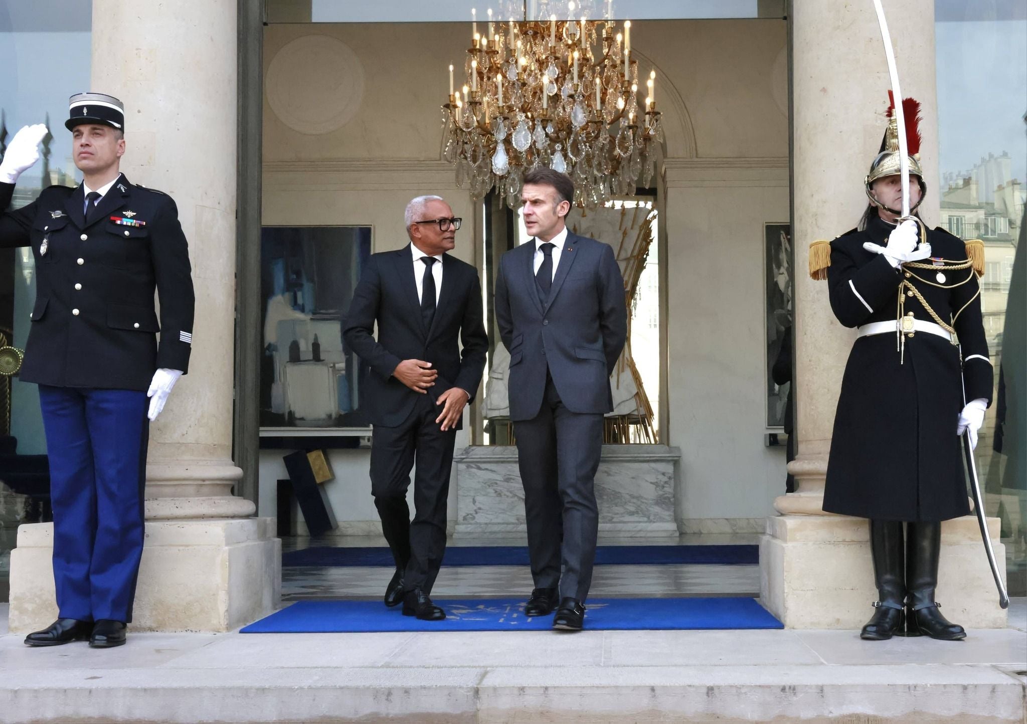 Presidência na Diáspora: José Maria Neves recebido pelo homólogo francês Emmanuel Macron
