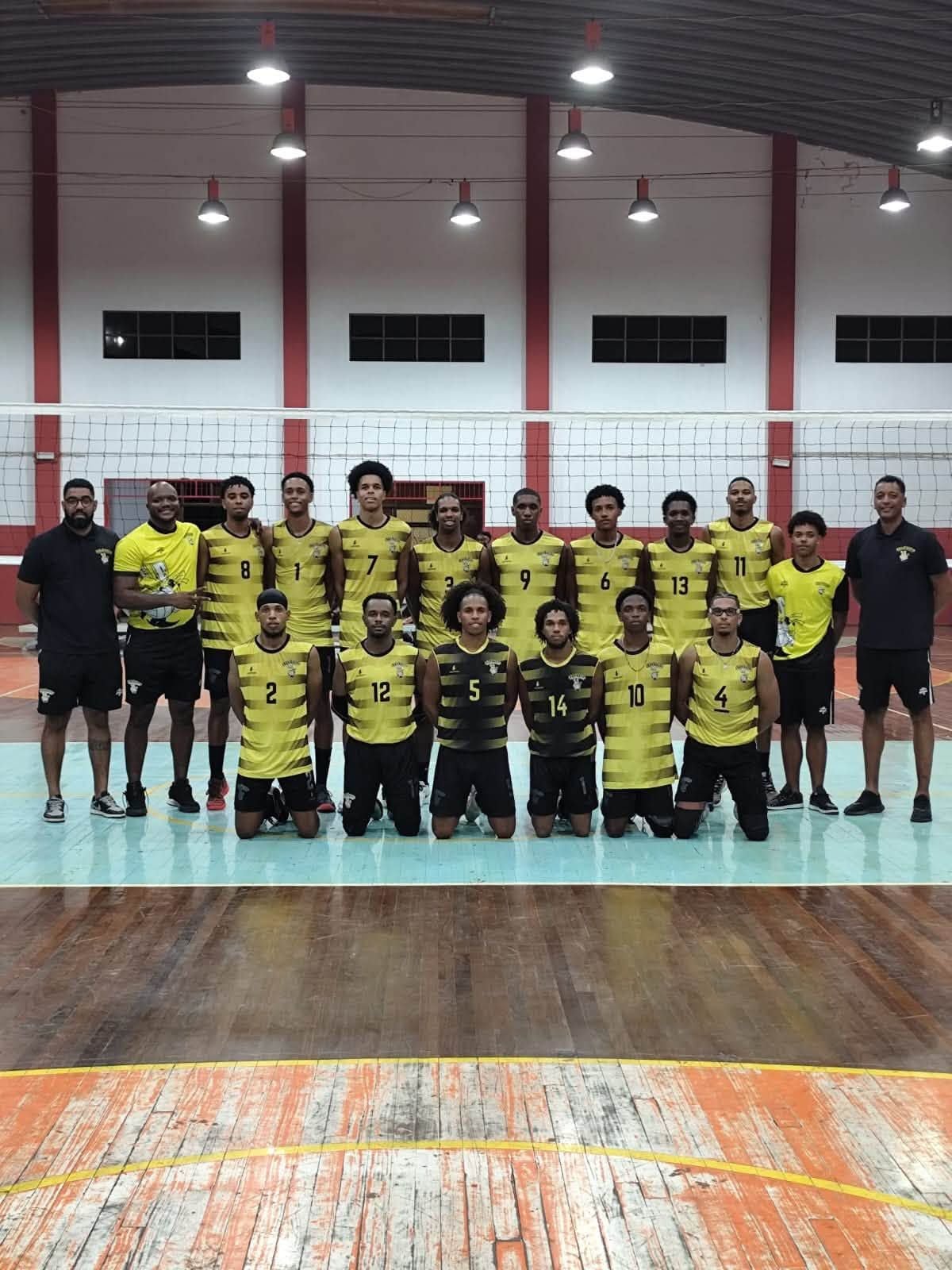 Atlético do Mindelo perde frente ao Desportivo de Fonte Francês , duelo entre equipas de São Vicente no Nacional de Voleibol