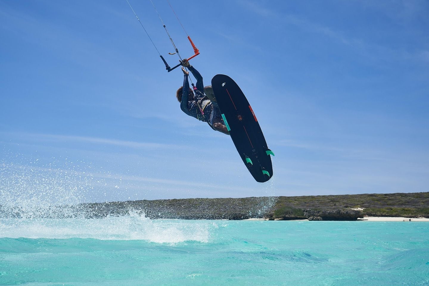 Kitesurf: Mitú Monteiro na ilha do Maio para explorar potencialidades náuticas