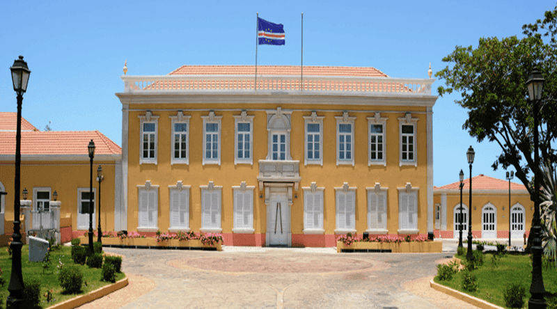PR denuncia fraude com imagem falsa a circular nas redes sociais
