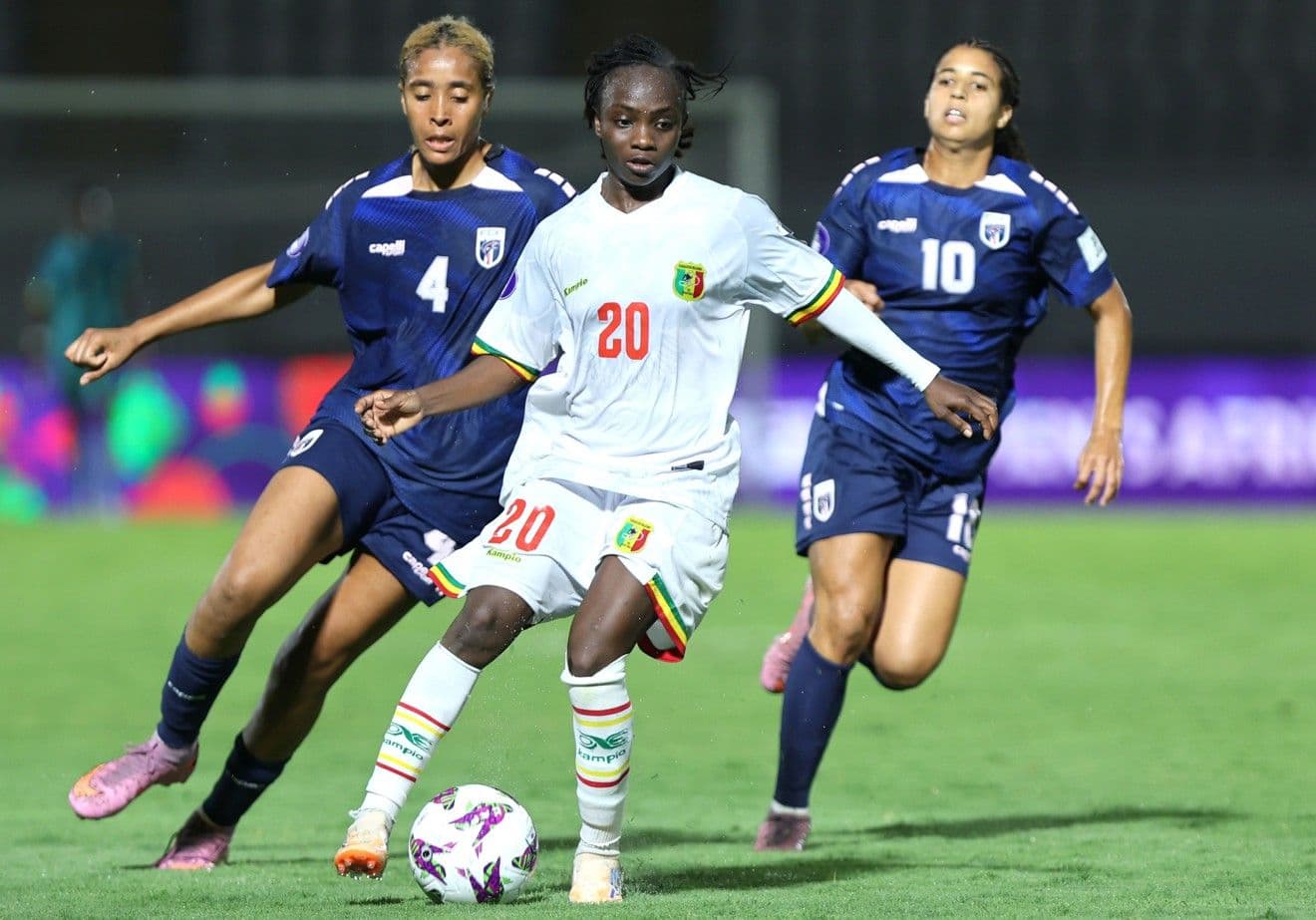 CAN Feminino: Cabo Verde perde frente ao Mali em jogo emocionante com 5 golos.