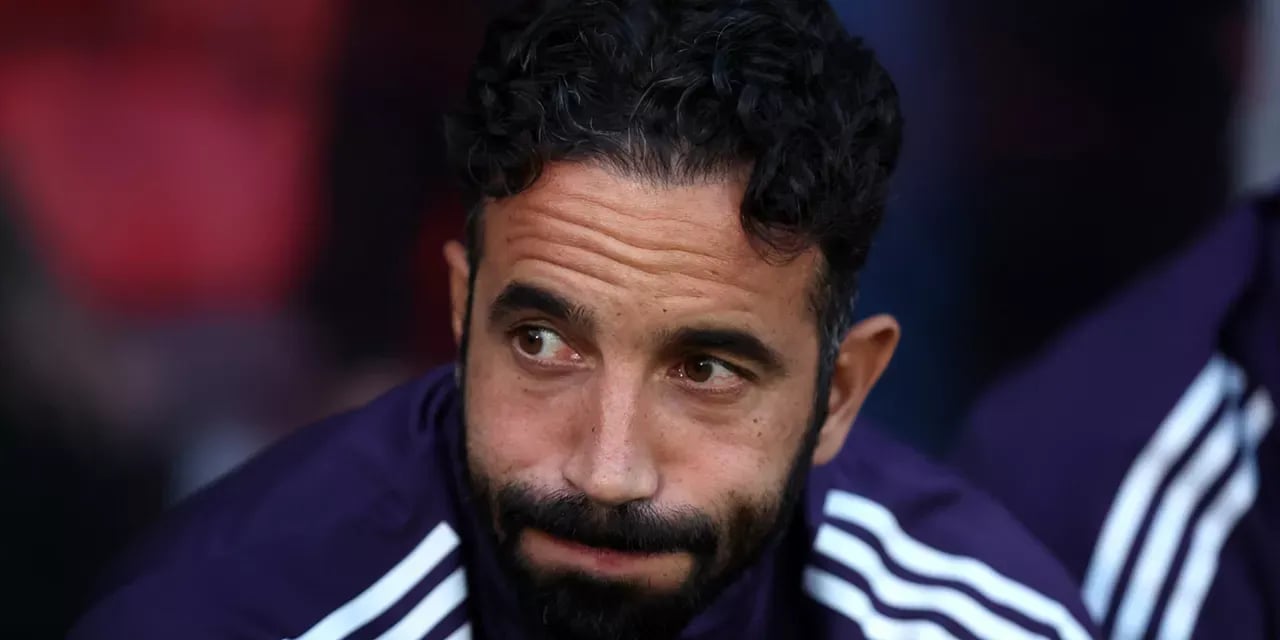 Michael Owen defende Amorim: "Mal do Manchester United não é o treinador"Créditos:2025 Noticias ao Minuto